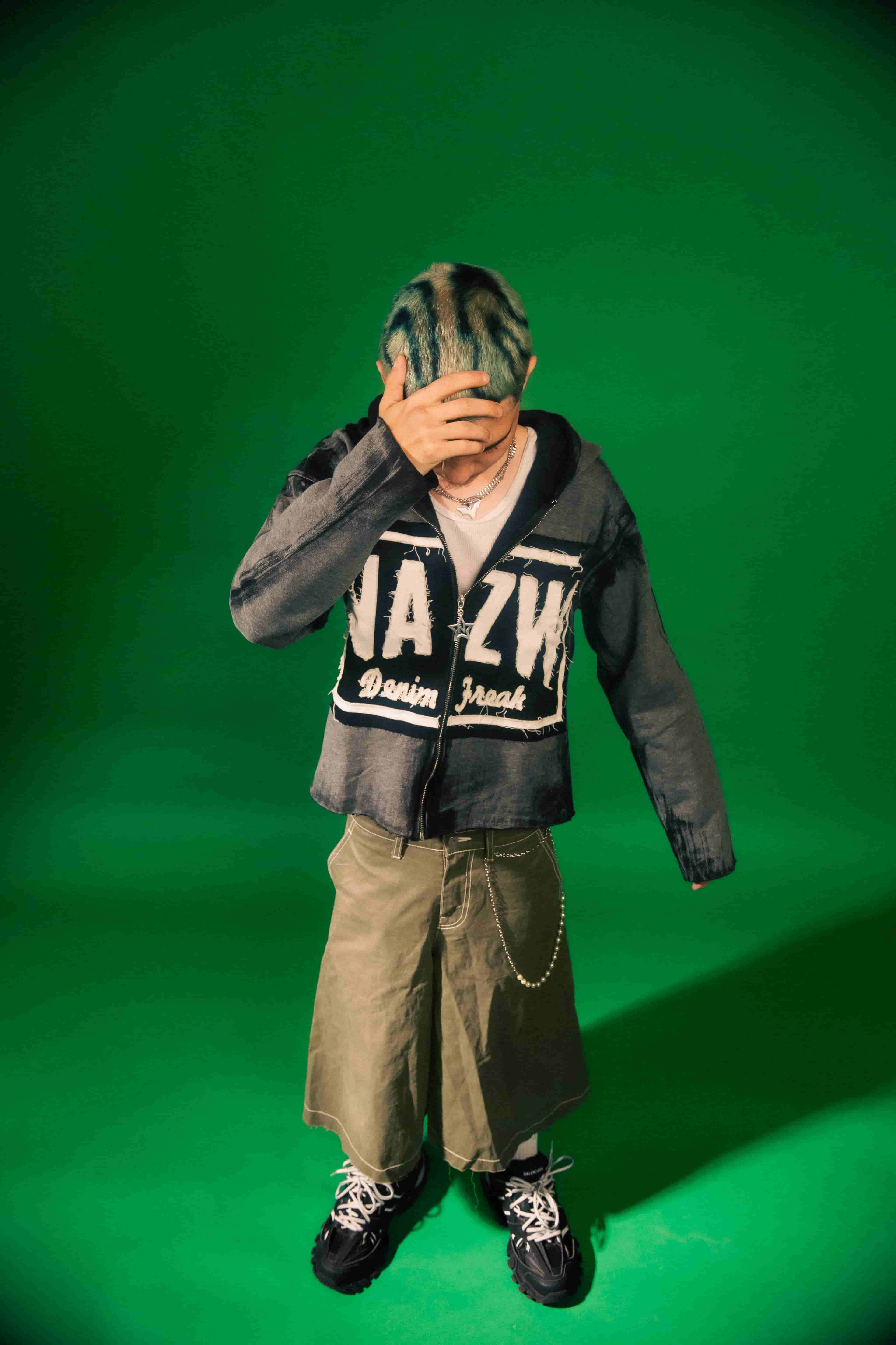 DENIM BLACK HOODIE